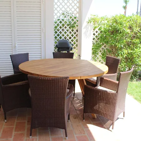Appartement Luxury 2 Bedroom With Private Garden *