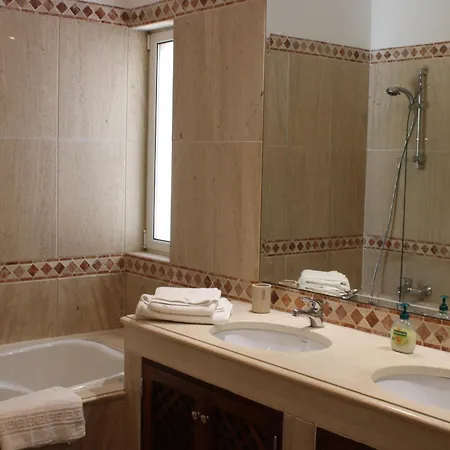 Luxury 2 Bedroom With Private Garden Almancil