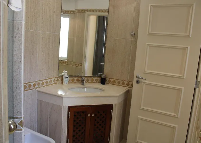 Lejlighed Luxury 2 Bedroom With Private Garden