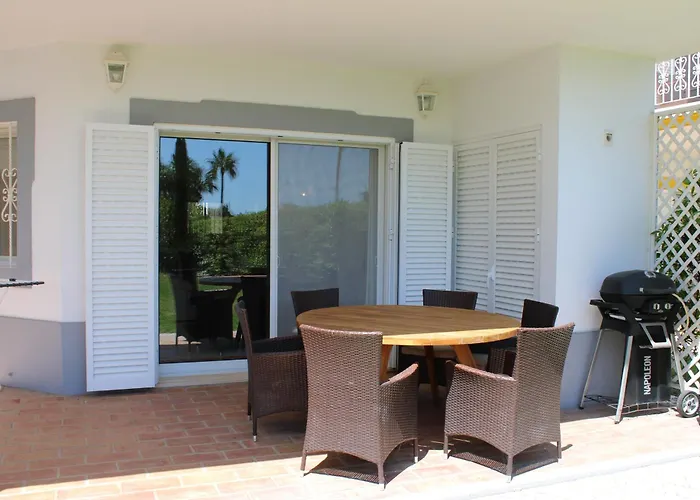 Lejlighed Luxury 2 Bedroom With Private Garden